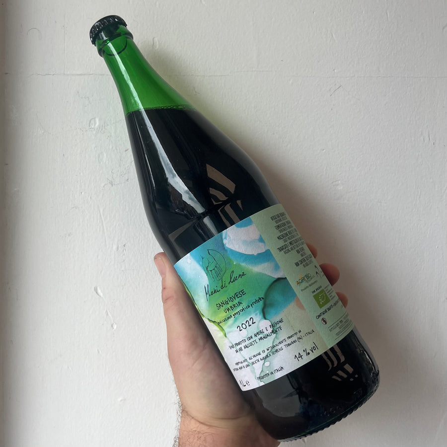 Mani di Luna, Umbria IGT Sangiovese (2022) · 1L