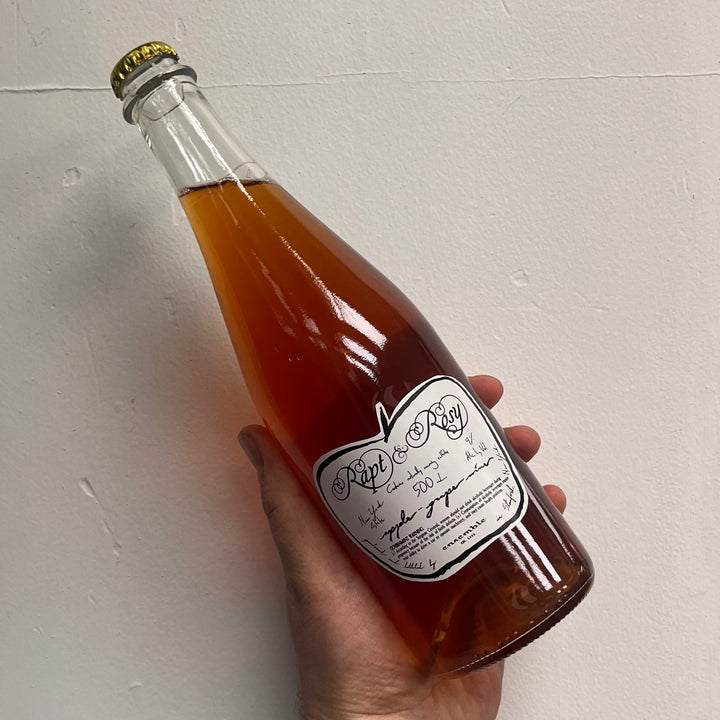 リリパットレーン　VINE & ROSES Ensemble, 'Rapt & Rosy' (2025) · 500mL – wildwines