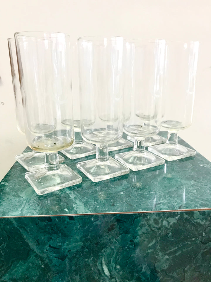 Set of 8 vintage square base flute glasses